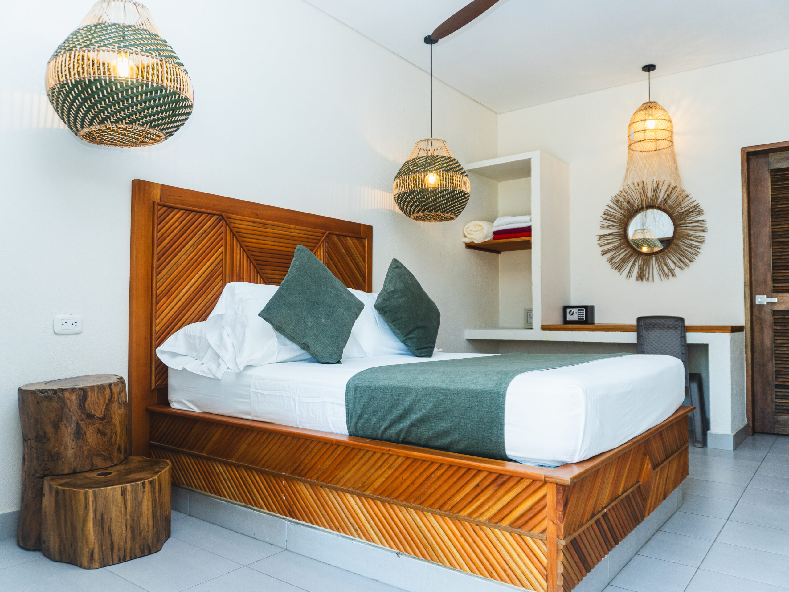 HUKU BEACH HOSTEL