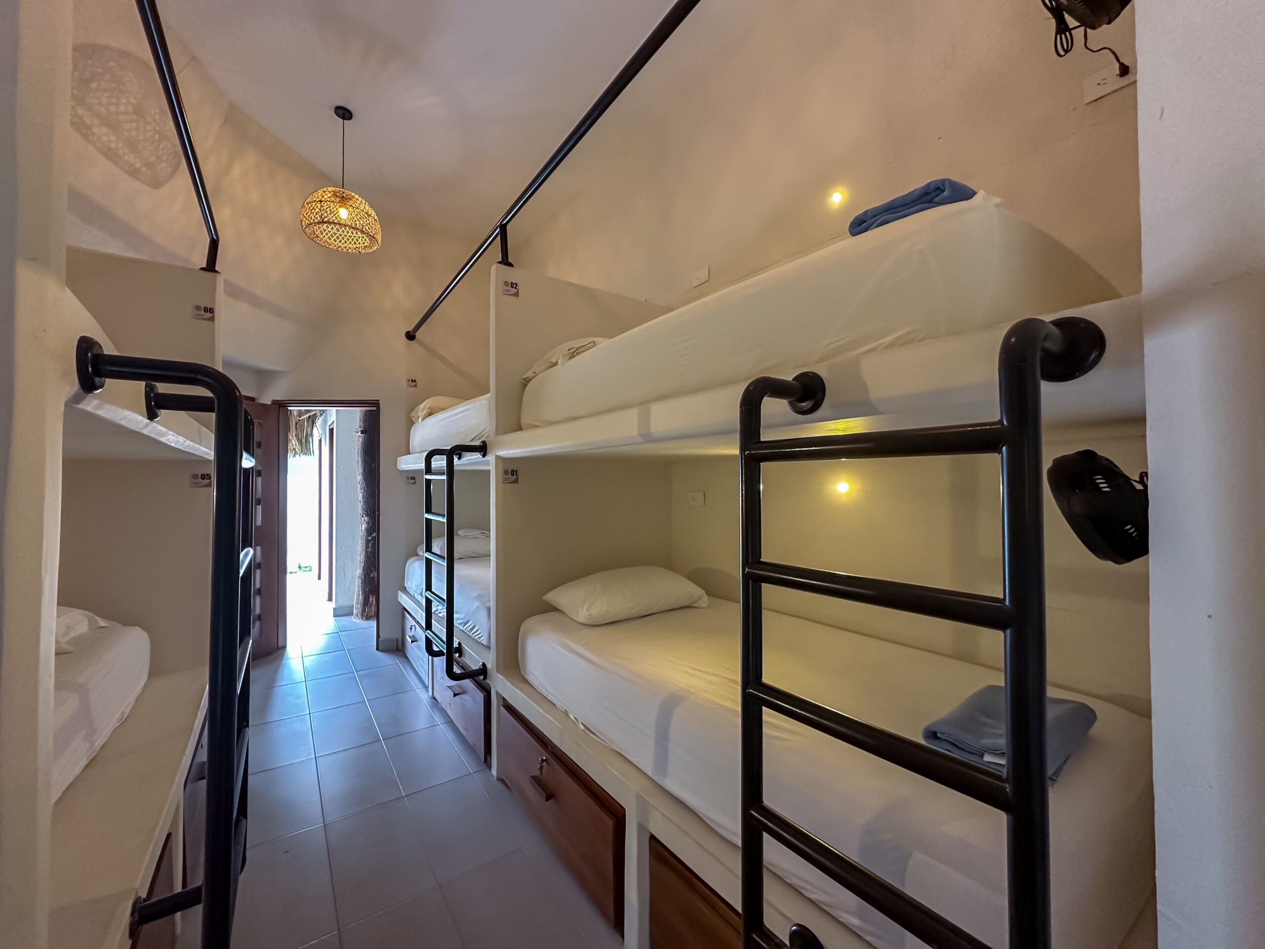 HUKU BEACH HOSTEL